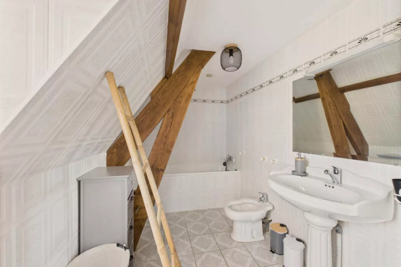 Maison à La Chapelle Aubareil-Niet-getagd