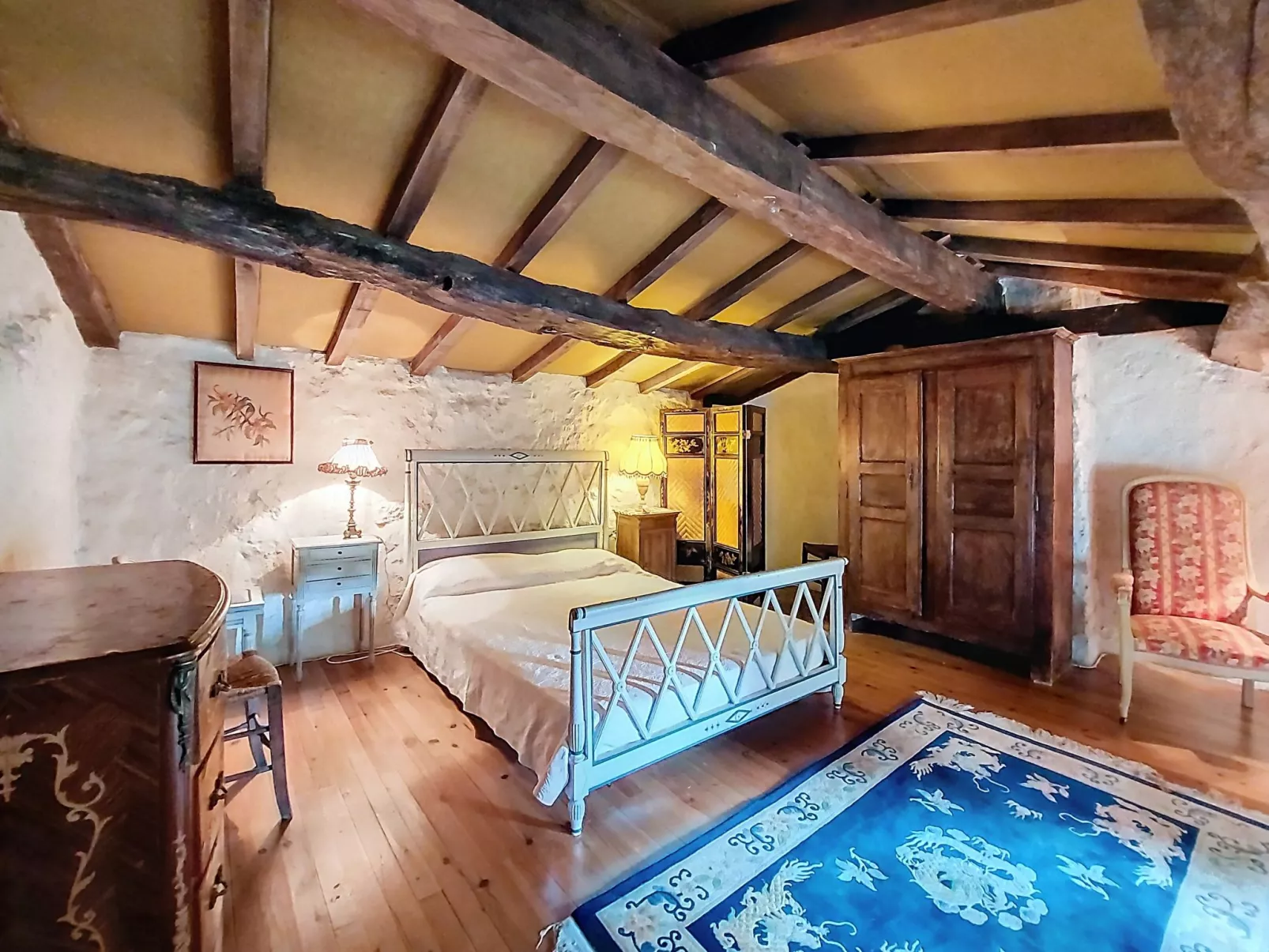 Les Vidalières-Binnen