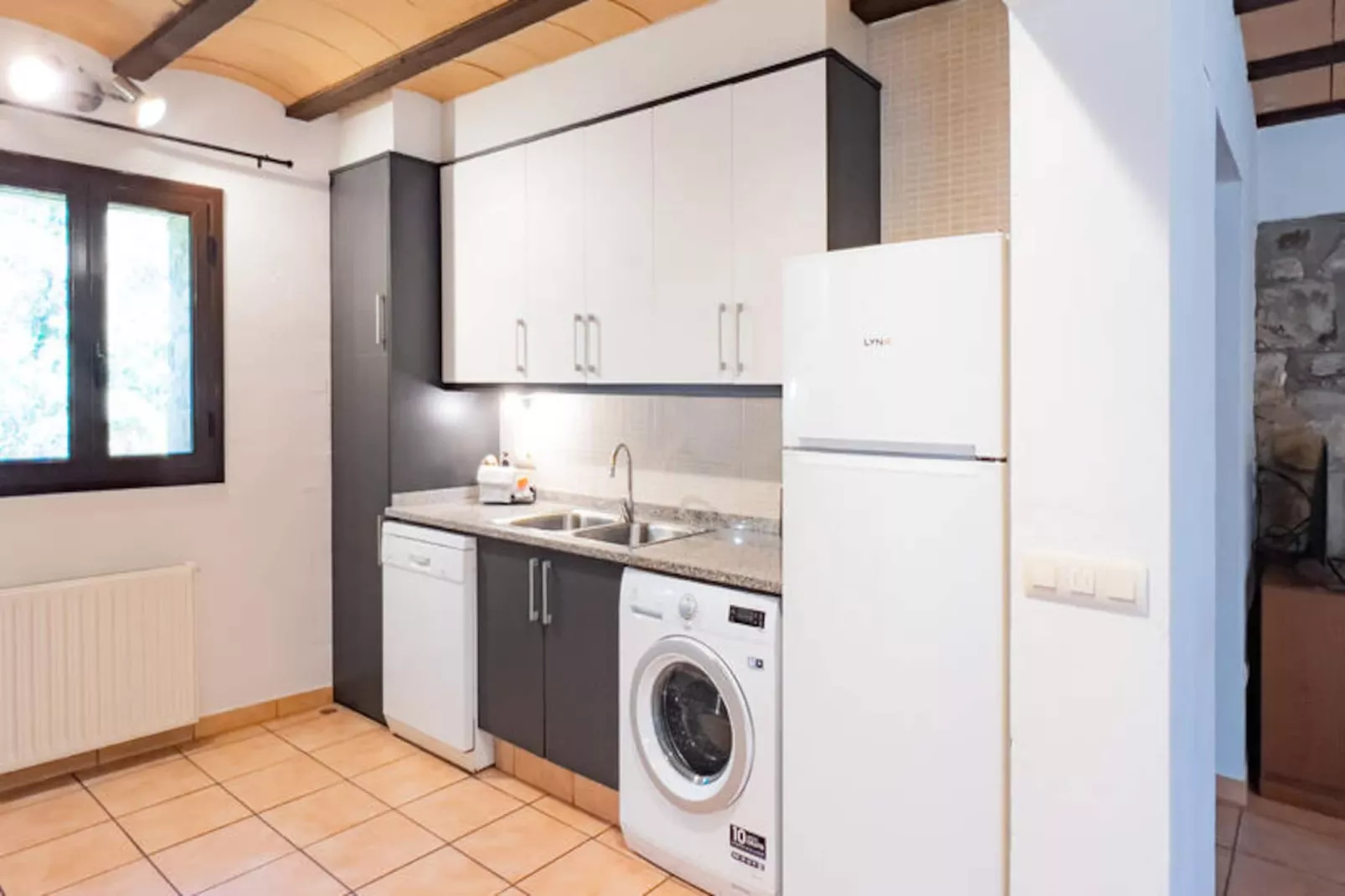 Mobil Home - Bungalow - Cottage à Beuda-Niet-getagd