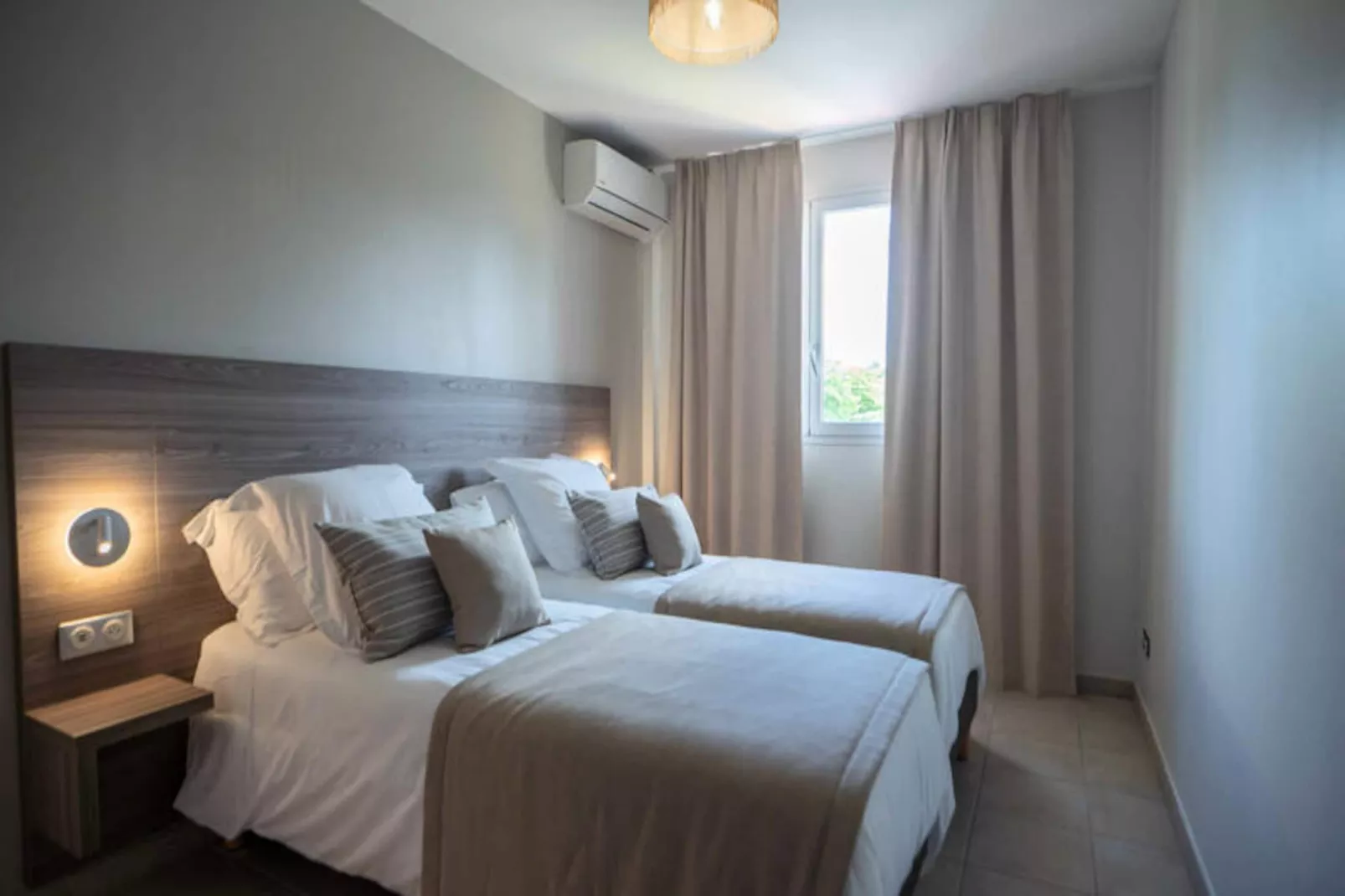 Maison à Le Moule-Niet-getagd