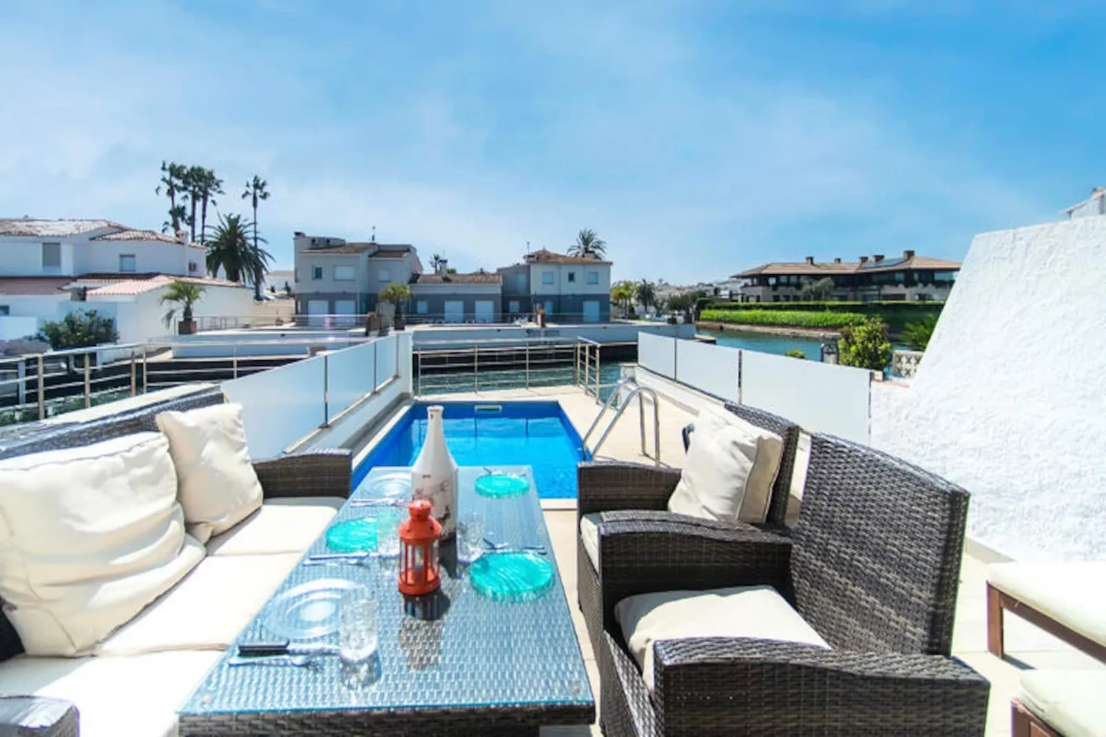 Maison à Empuriabrava-Niet-getagd