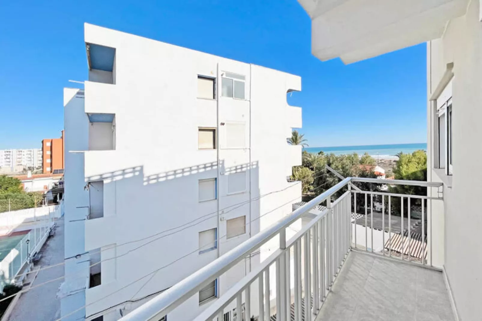 Appartements à Canet d'En Berenguer-Niet-getagd