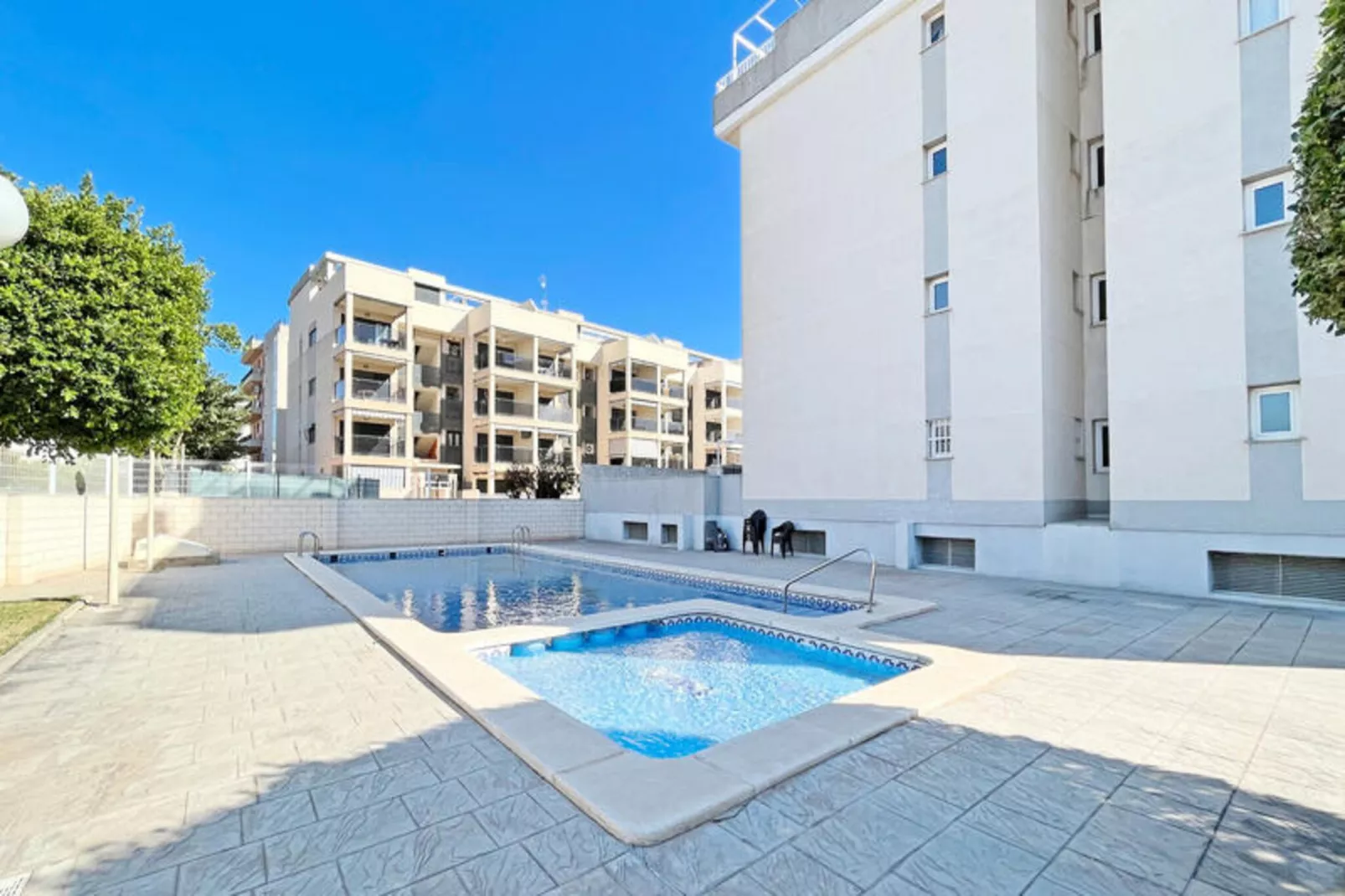 Appartements à Canet d'En Berenguer-Niet-getagd