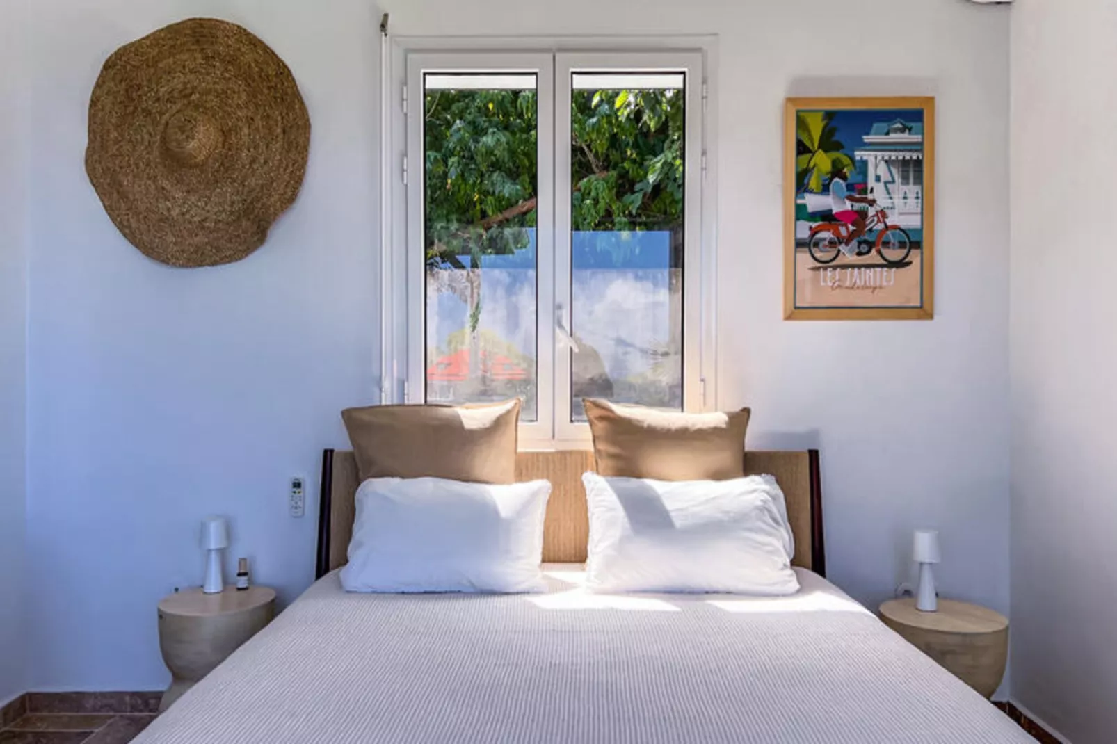 Maison à Terre de Haut-Niet-getagd