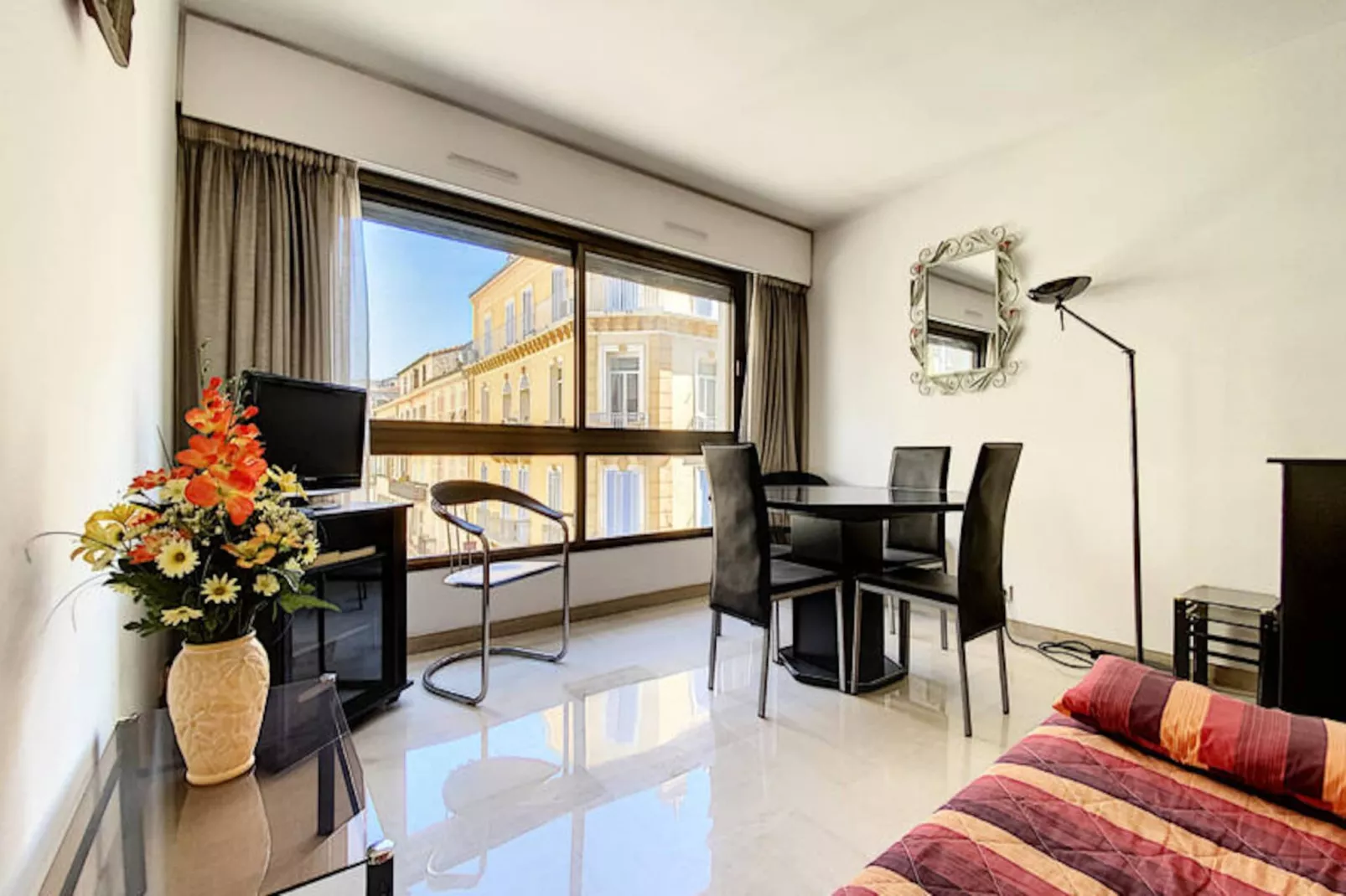 Studio à Cannes-Niet-getagd