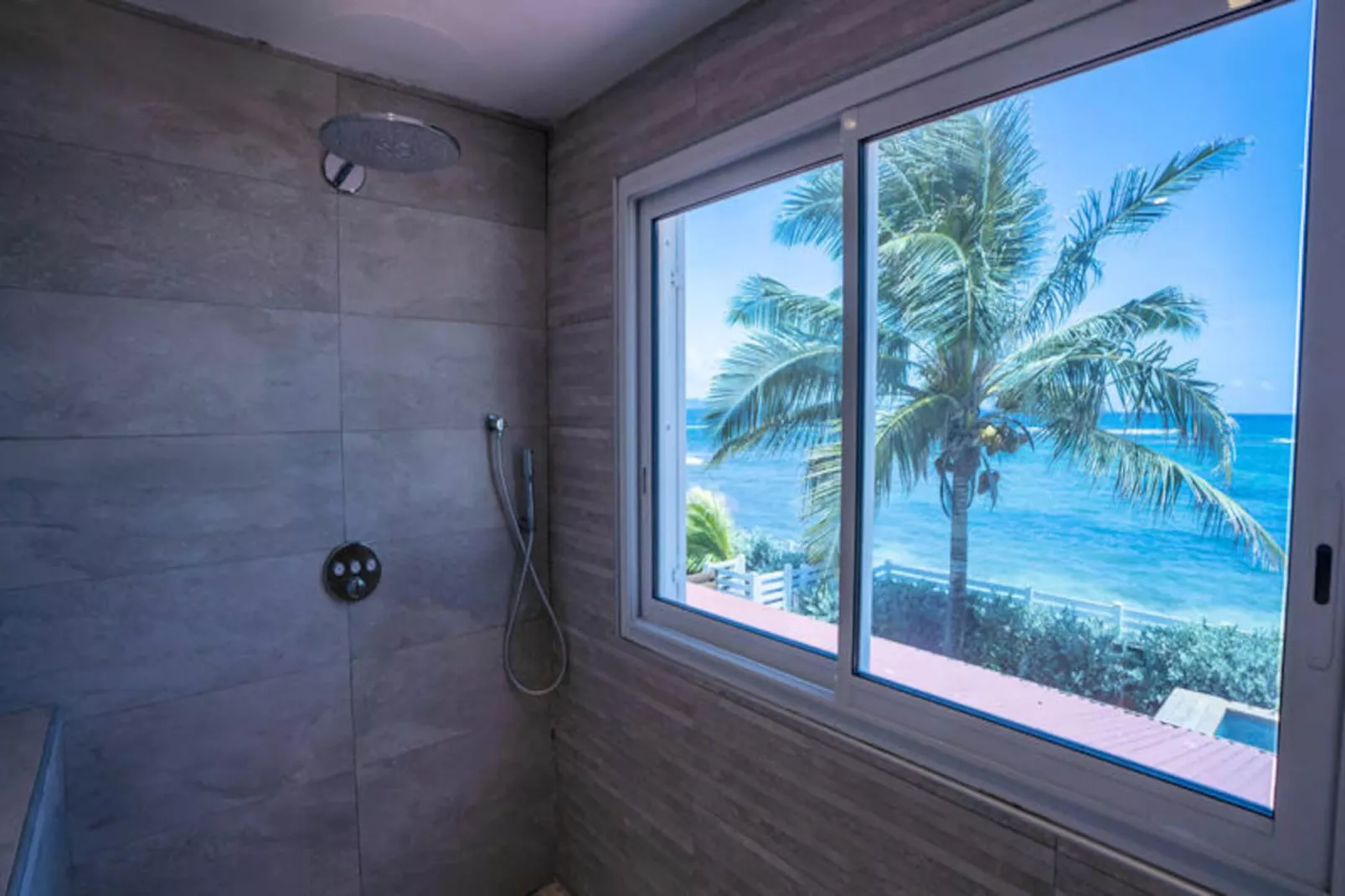 Maison à Le Moule-Niet-getagd