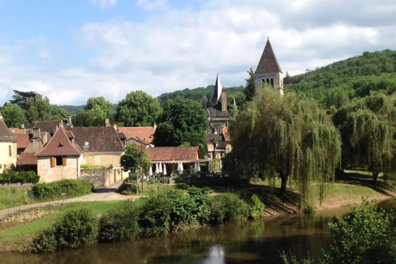 Maison à Peyzac le Moustier-Niet-getagd