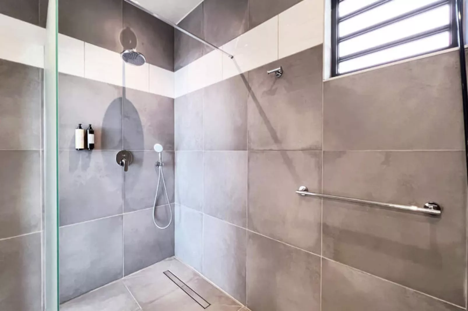 Maison à Bouillante-Niet-getagd