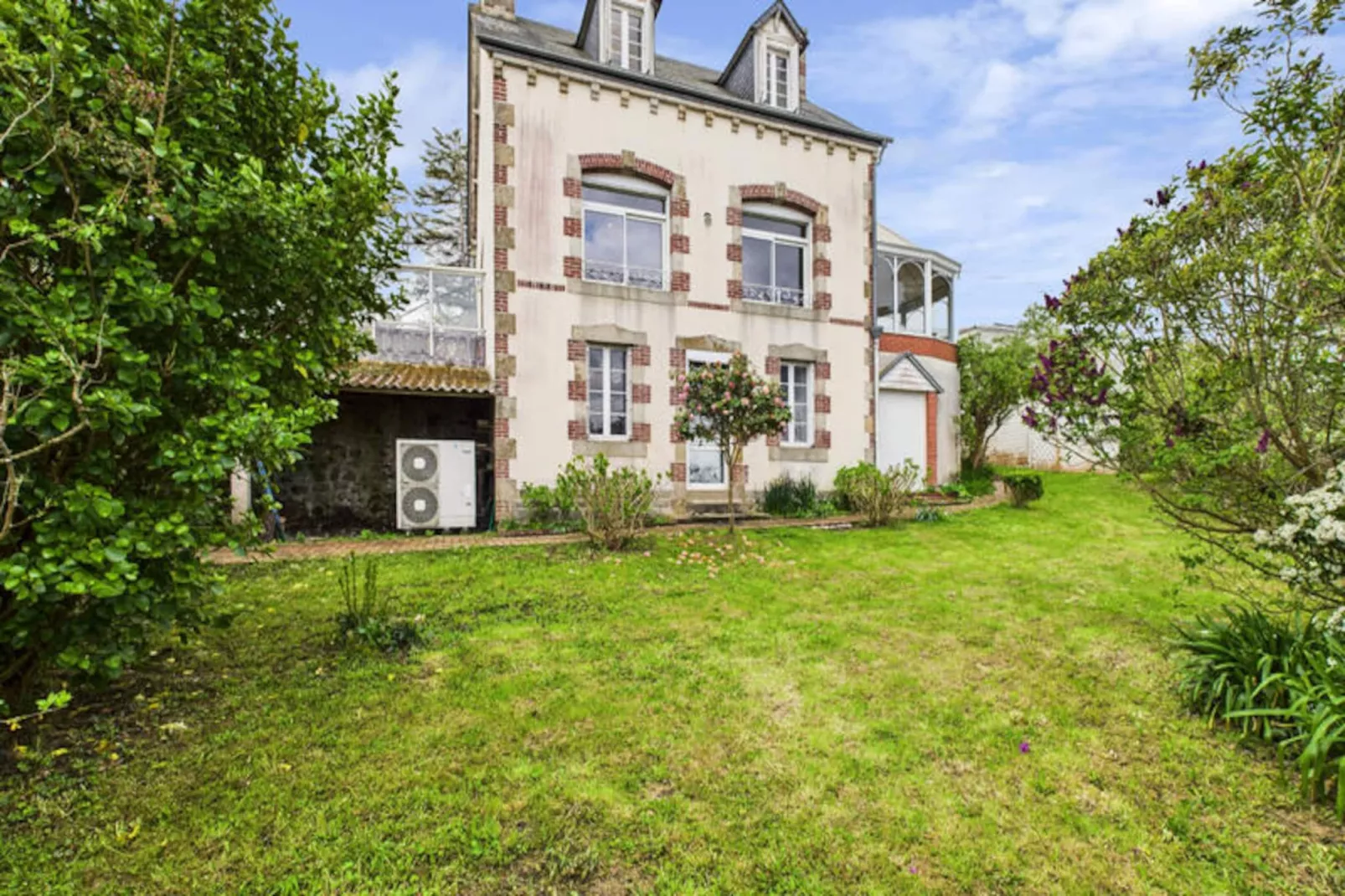 Maison à Trévou-Tréguignec-Niet-getagd