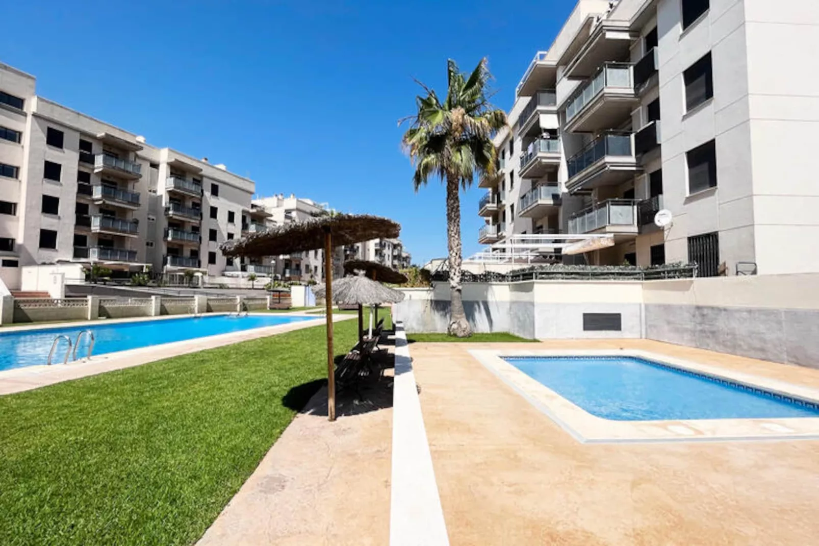 Appartements à Canet d'En Berenguer-Niet-getagd