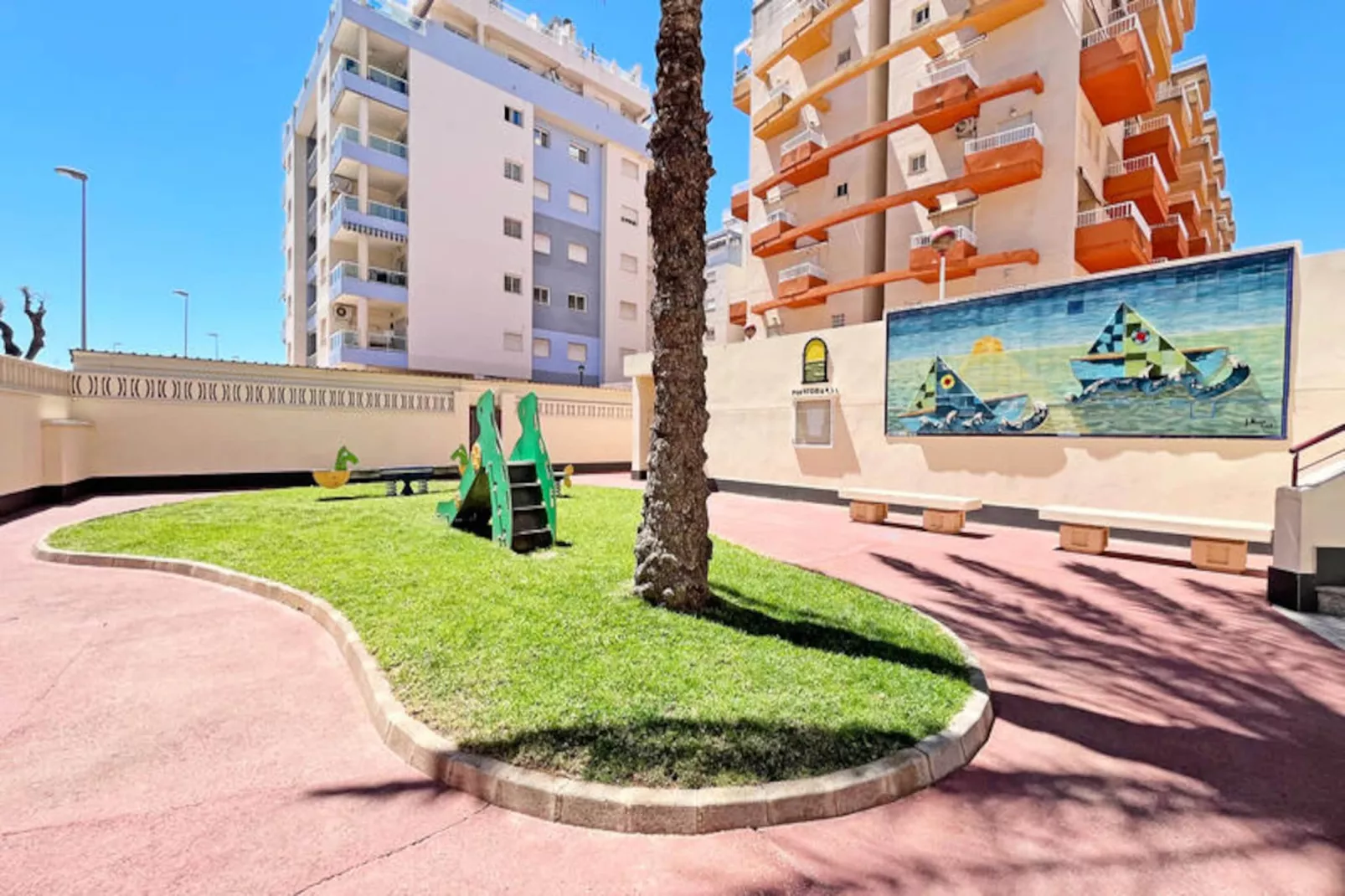 Appartements à Canet d'En Berenguer-Niet-getagd
