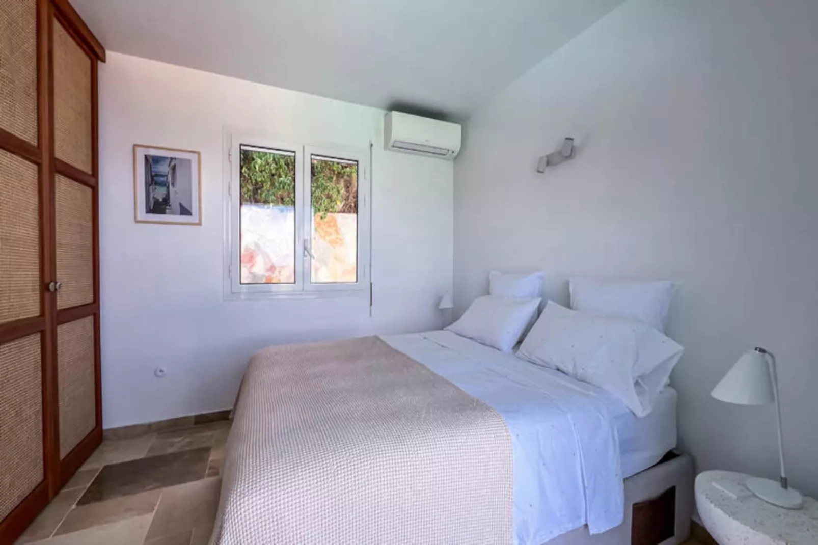 Maison à Terre de Haut-Niet-getagd