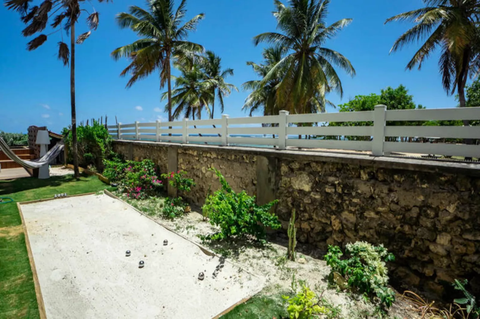 Maison à Le Moule-Niet-getagd