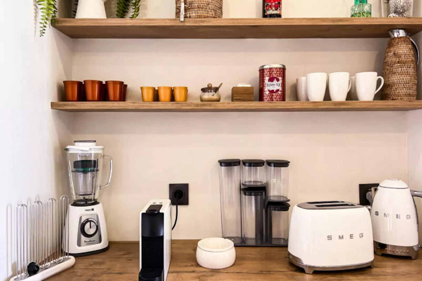 Maison à Terre de Haut-Niet-getagd