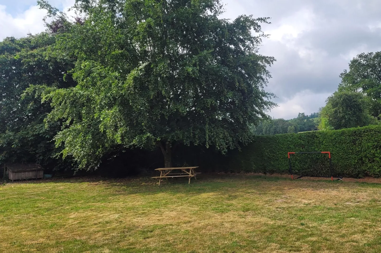 Très belle habitation à Lierneux pour 5 adultes-Tuinen zomer