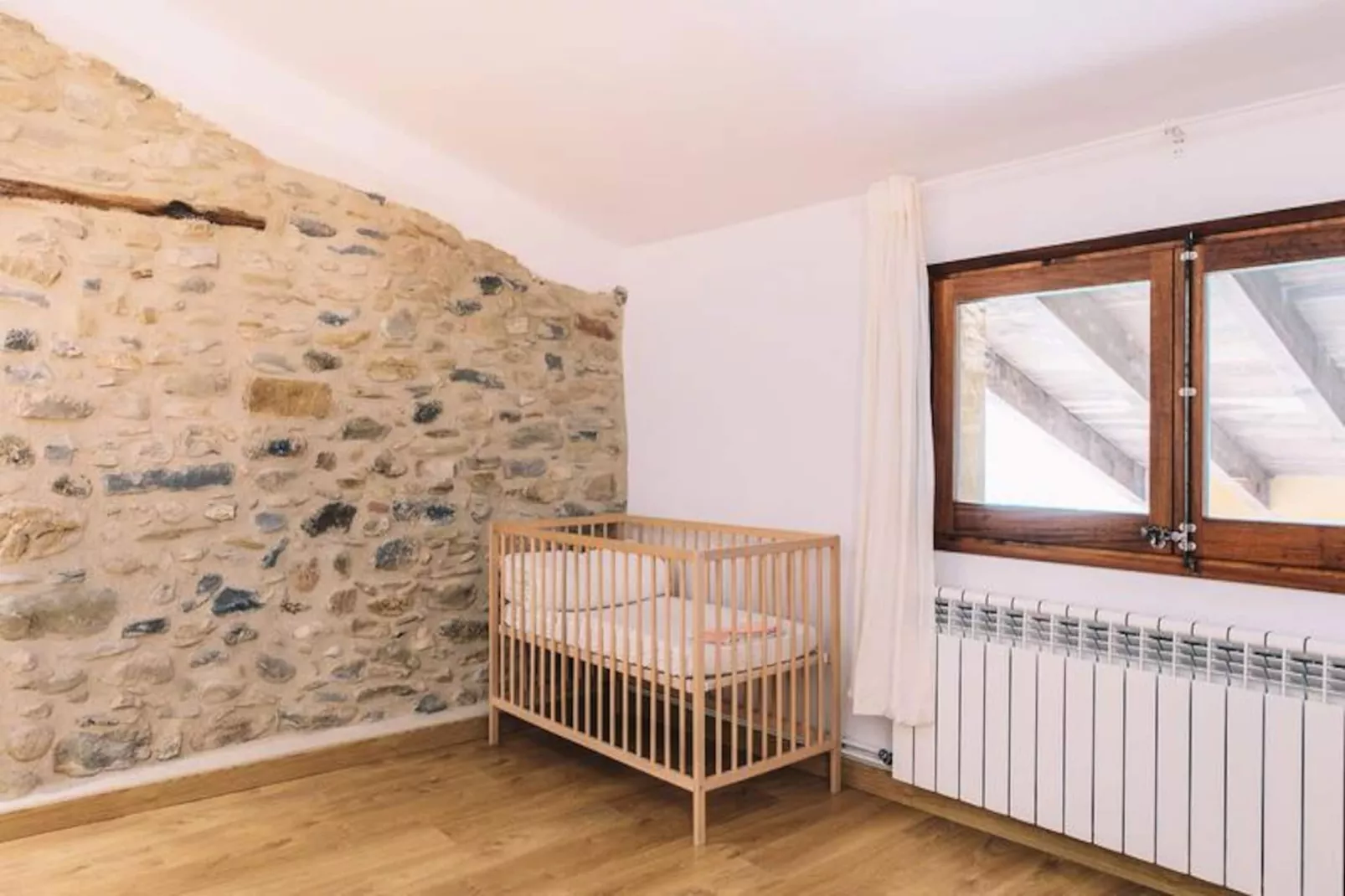 Appartements à Montagut i Oix-Niet-getagd