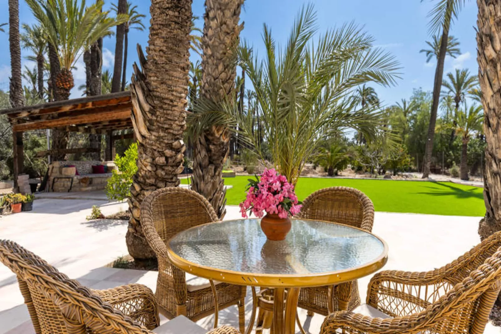 Maison à Elche-Niet-getagd