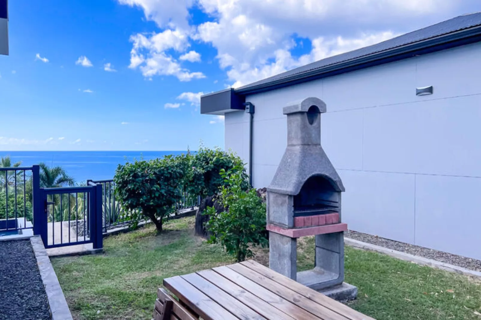 Maison à Bouillante-Niet-getagd