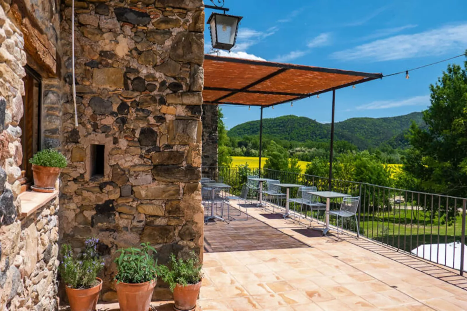 Mobil Home - Bungalow - Cottage à Montagut i Oix-Niet-getagd