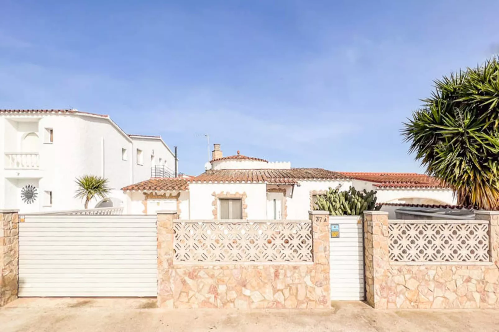 Maison à Empuriabrava-Niet-getagd