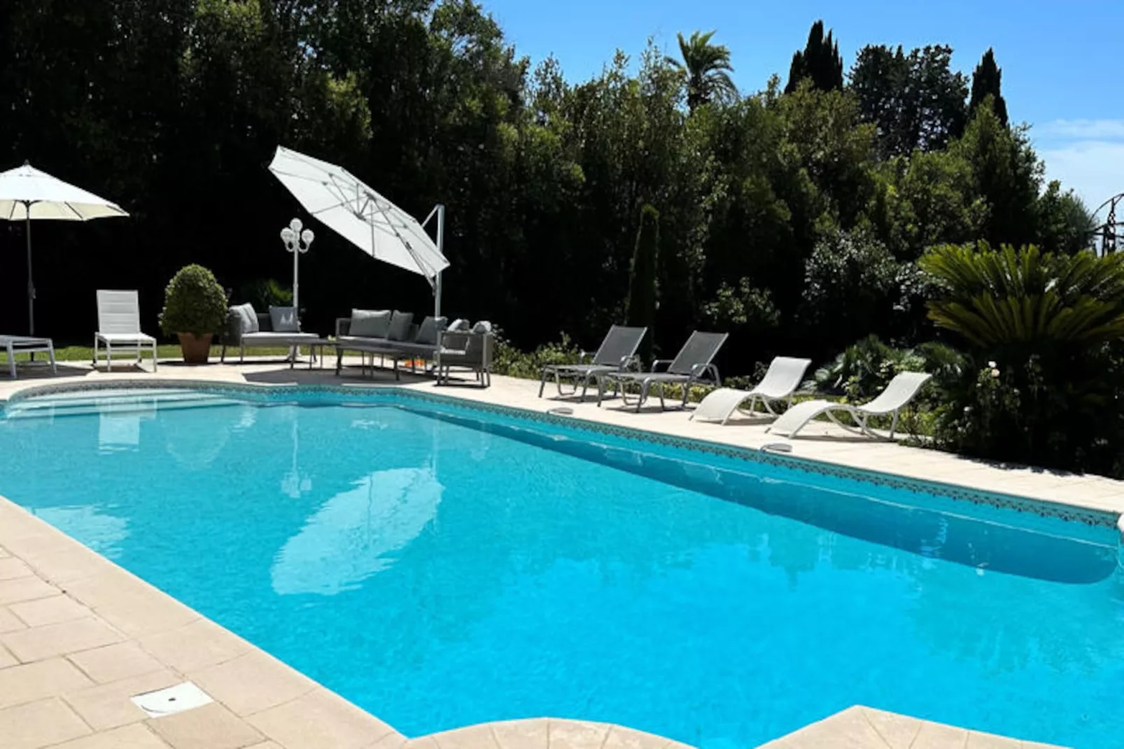 Maison à Cannes-Niet-getagd