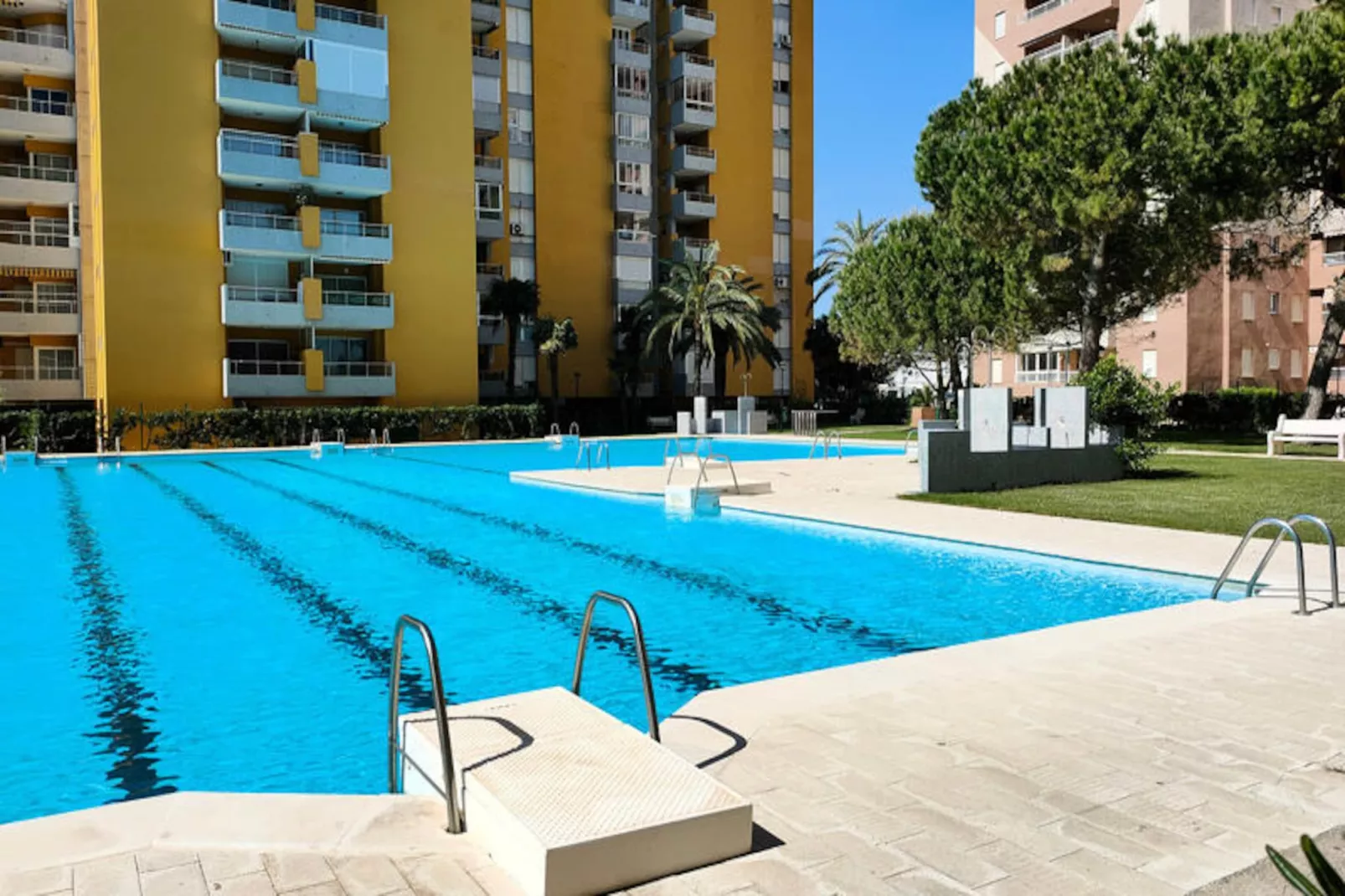 Appartements à Canet d'En Berenguer-Niet-getagd