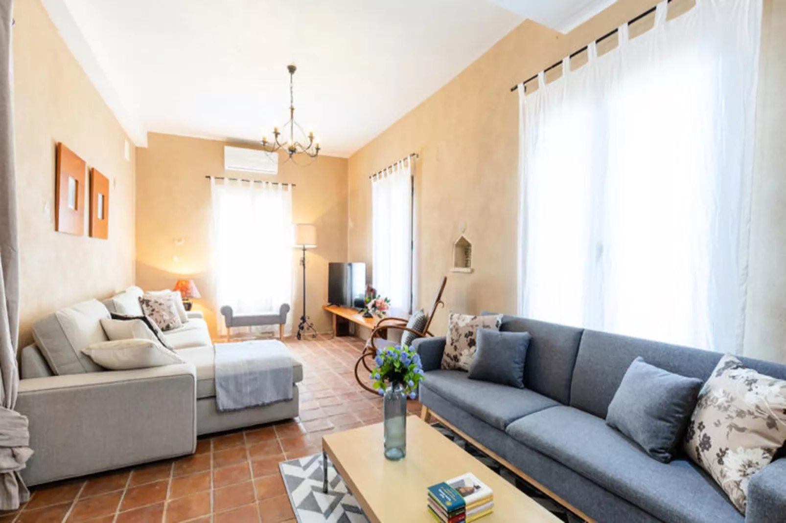 Maison à Elche-Niet-getagd