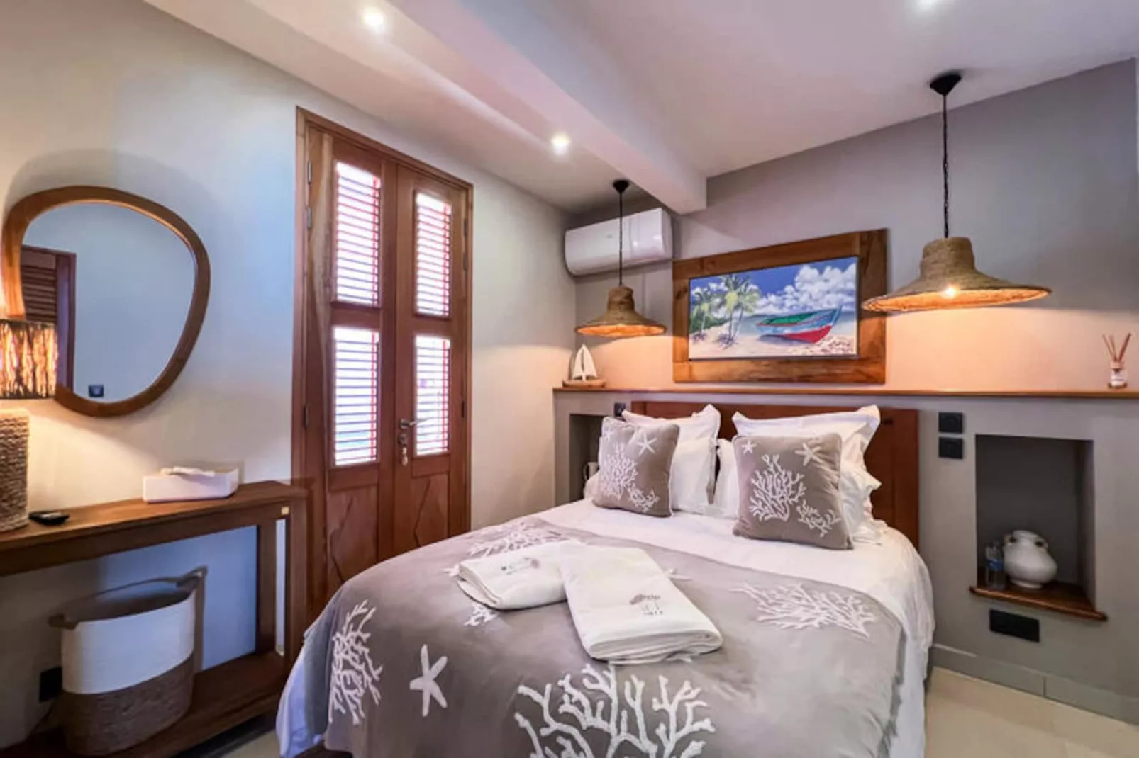 Maison à Terre de Haut-Niet-getagd