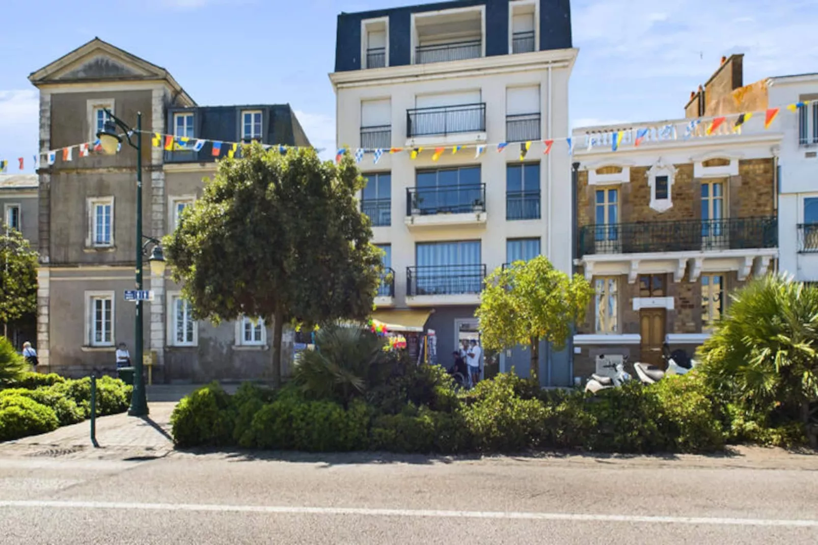 Appartements à Les Sables d'Olonne-Niet-getagd