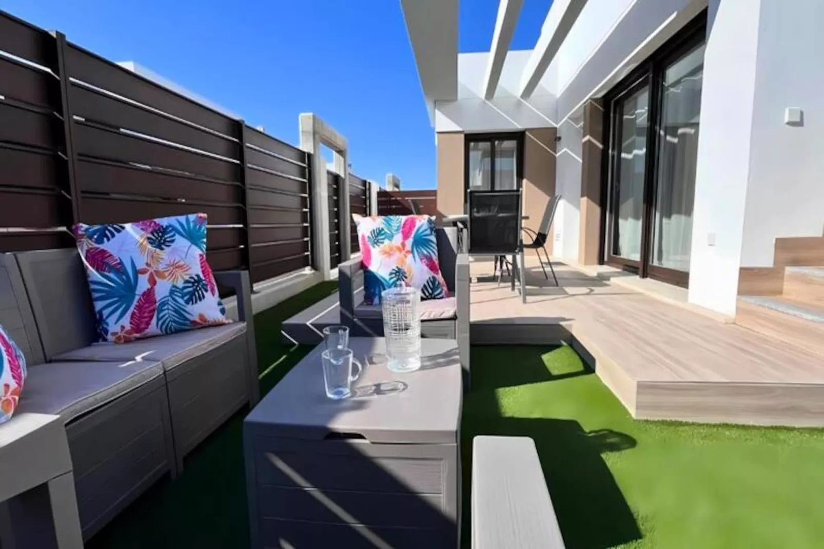 Golf, Soleil Et Piscine Priv&eacute;e Pour Un S&eacute;jour De R&ecirc;ve !-Niet-getagd