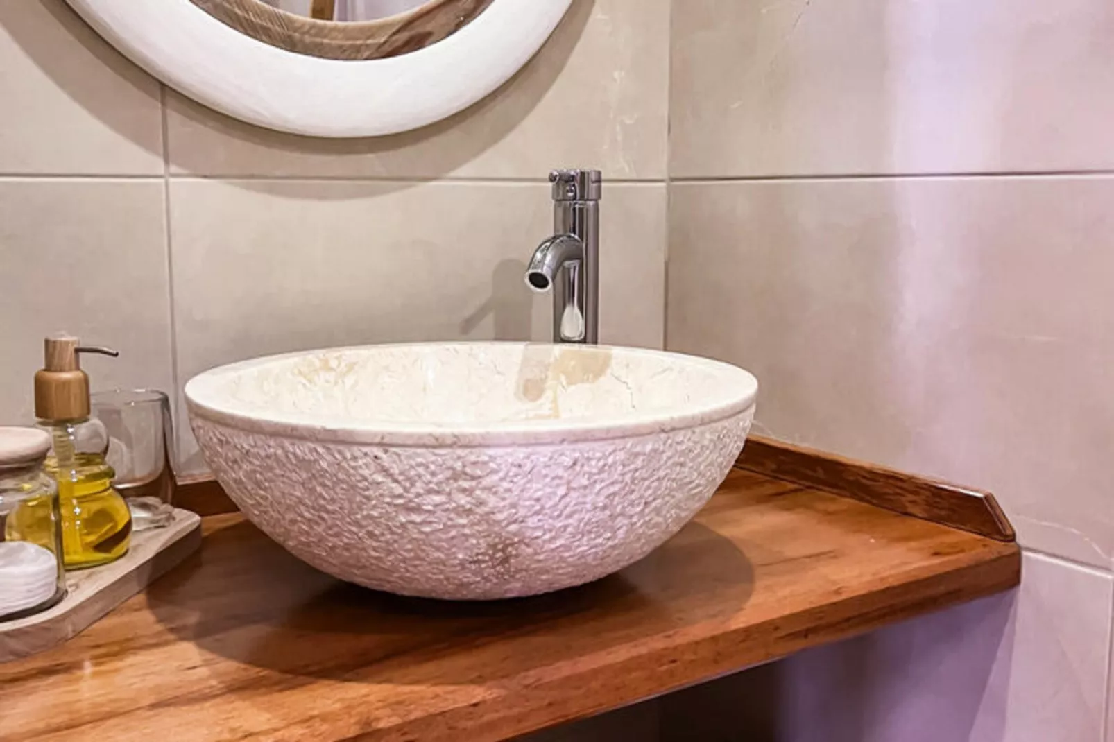 Maison à Terre de Haut-Niet-getagd