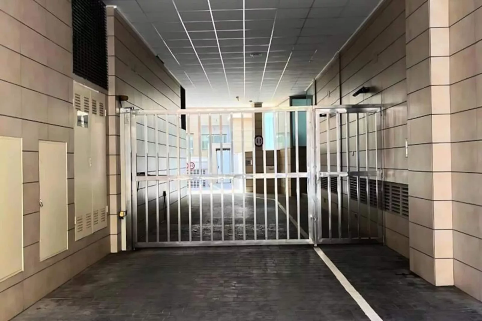 Appartement Lumineux &agrave; 50m De La Plage Avec Piscine Et Parking-Niet-getagd