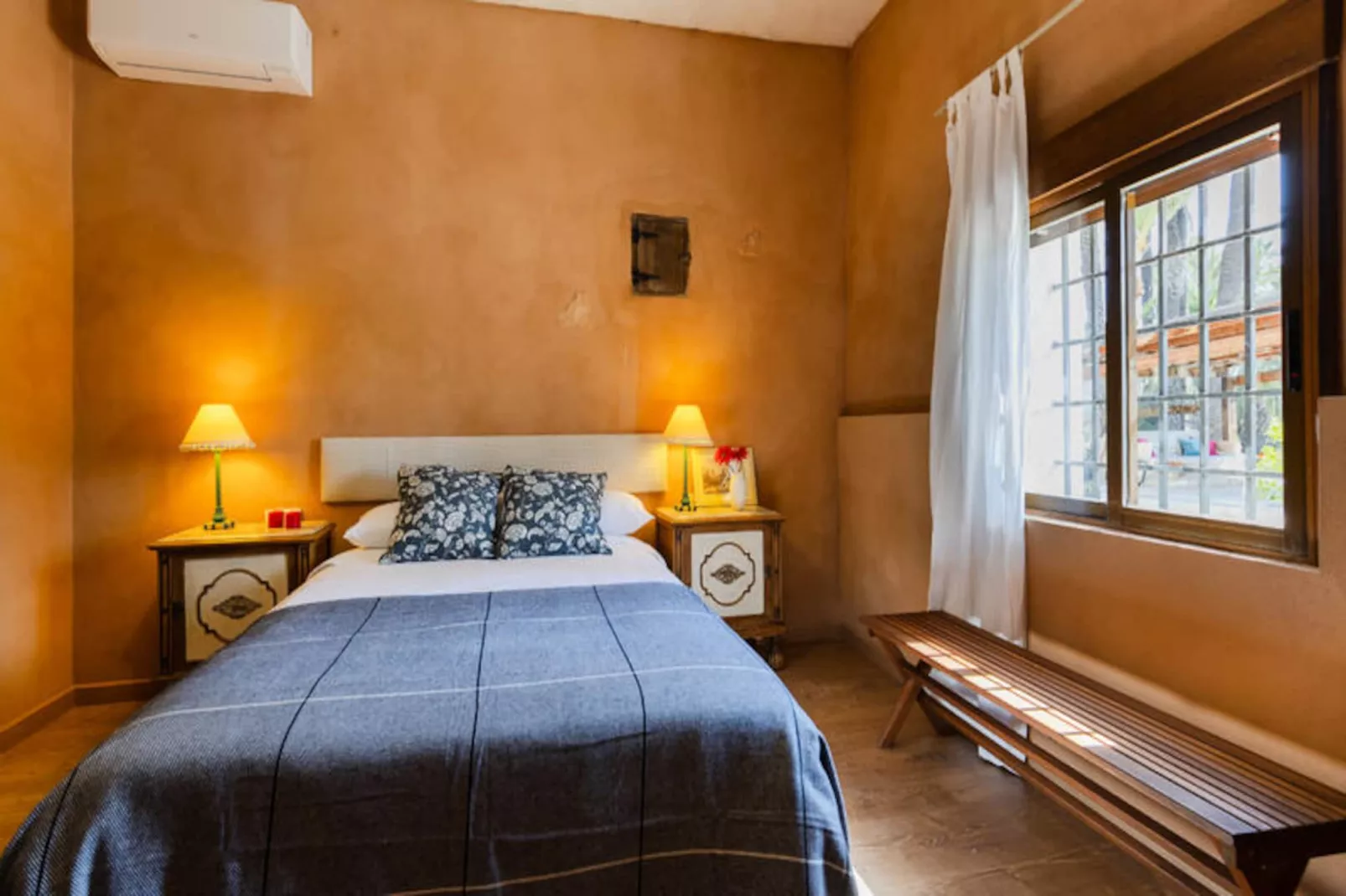 Maison à Elche-Niet-getagd