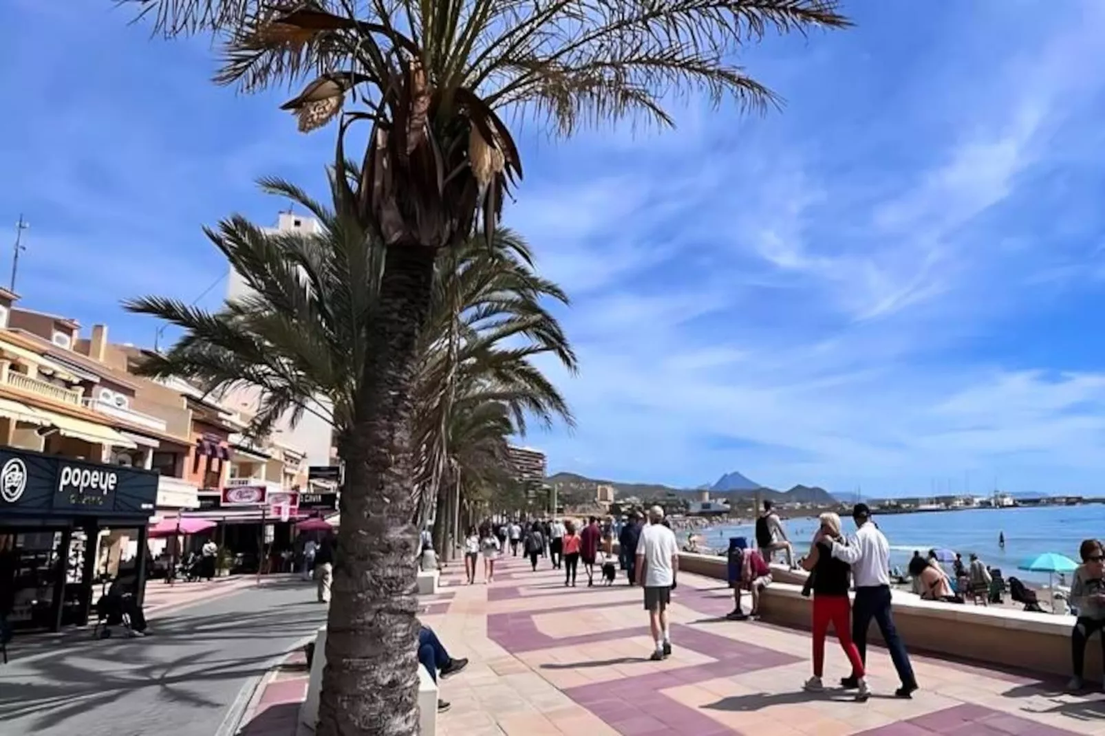 Appartement Lumineux &agrave; 50m De La Plage Avec Piscine Et Parking-Niet-getagd