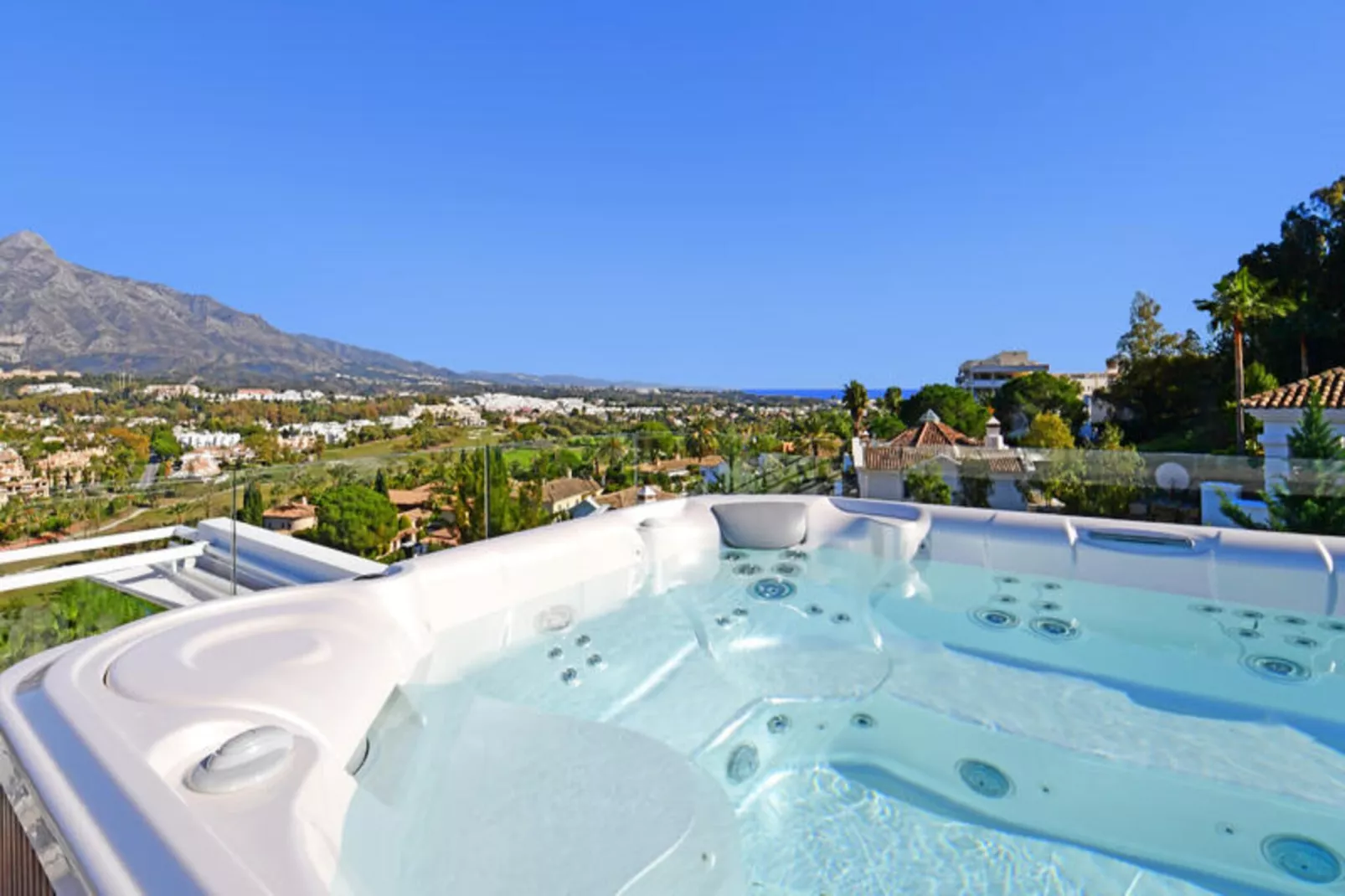 Maison à Marbella-Niet-getagd