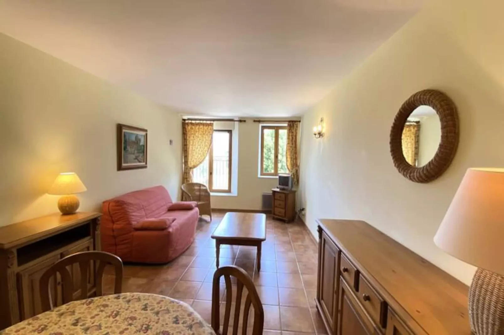 04b5 : Beau Studio Dans Un Mas Proven&ccedil;al - Piscine