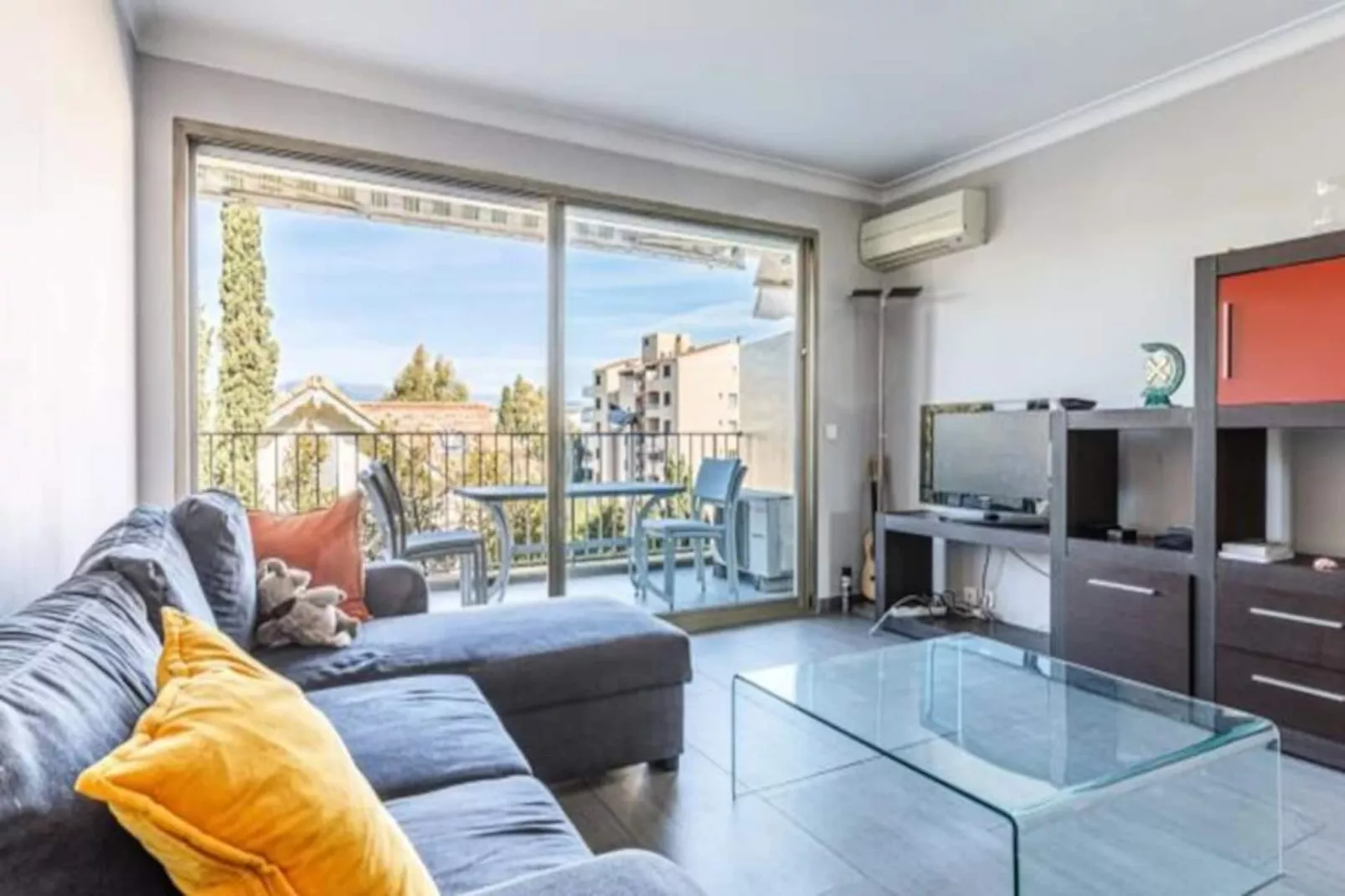 Résidence Tamanaco Beach : Appartement 1 Chambre Avec Balcon, Vue Mer Et Piscine
