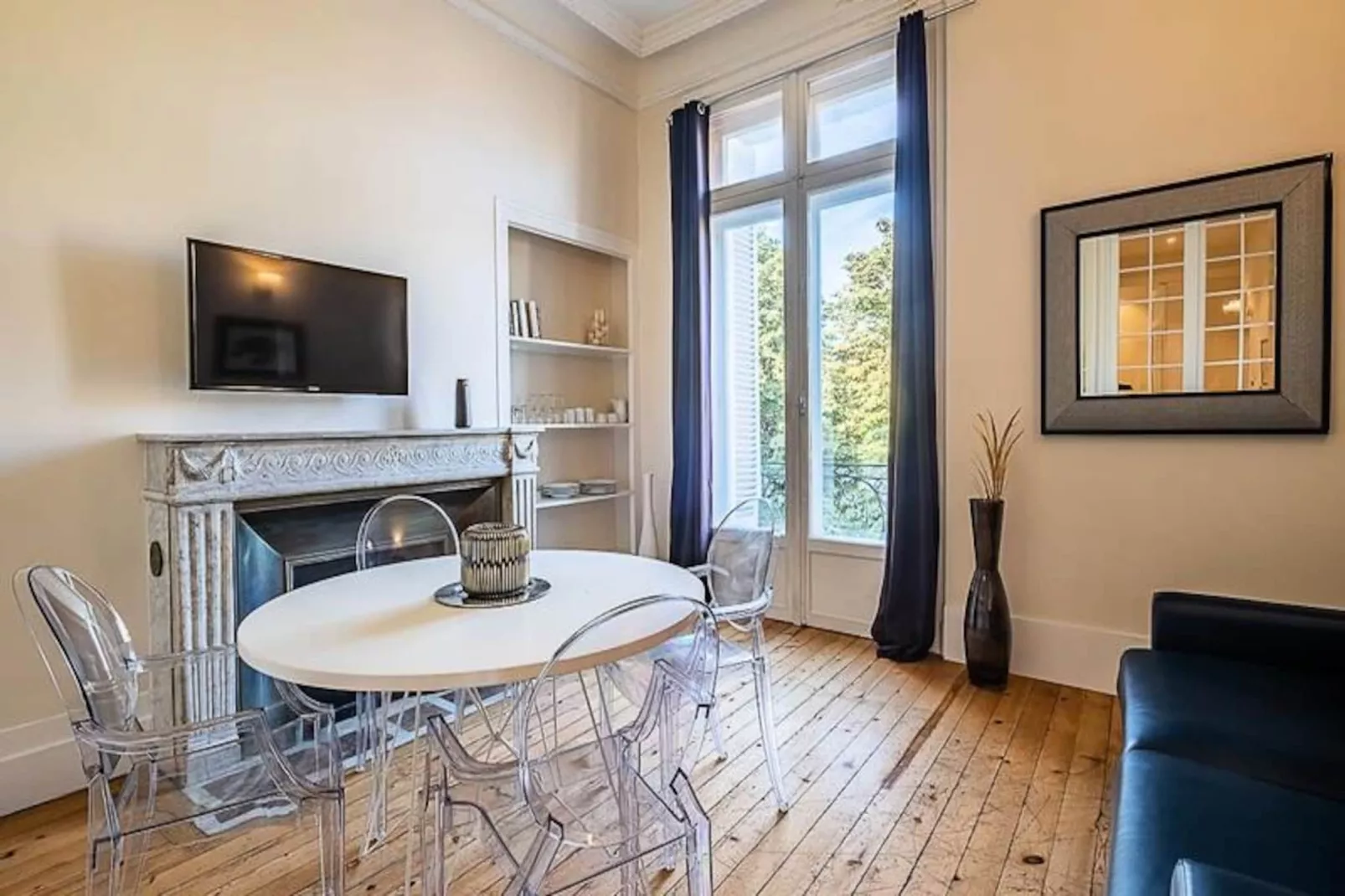 Maison Ingw&euml; - T3 De Charme Pour 6 Personnes Place Gambetta