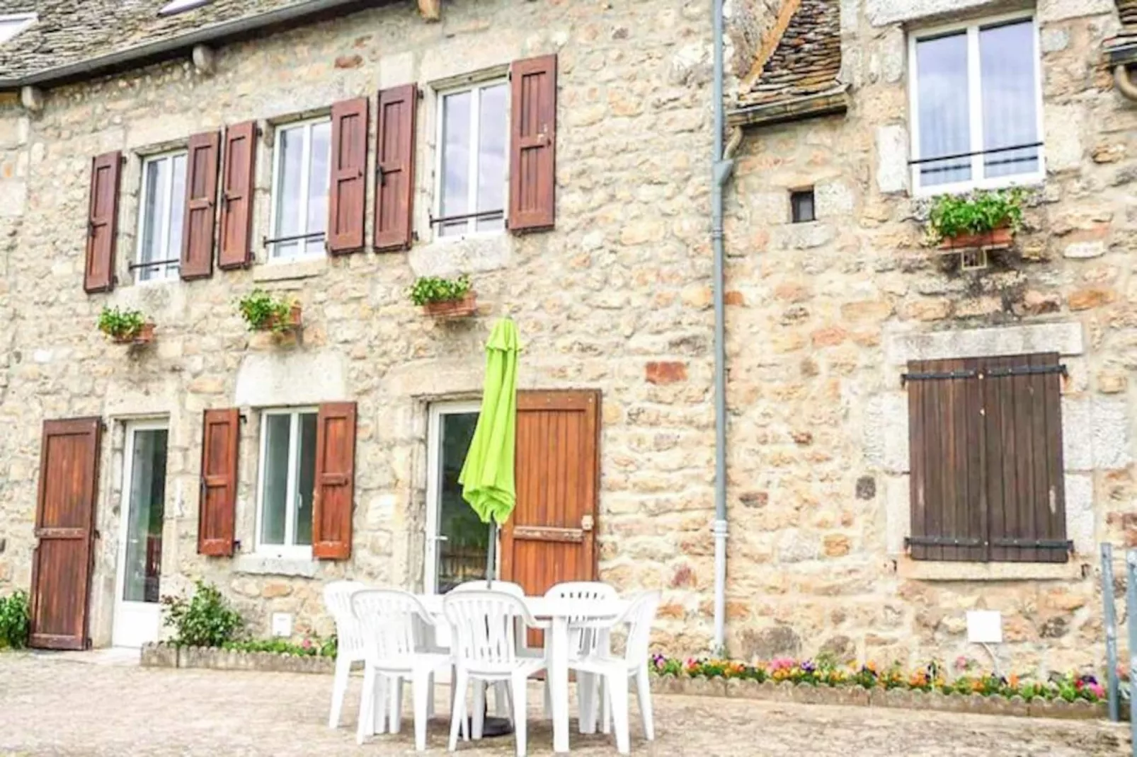 Gîte de France Le gîte aubrac, 4 personnes au bacon 2 épis