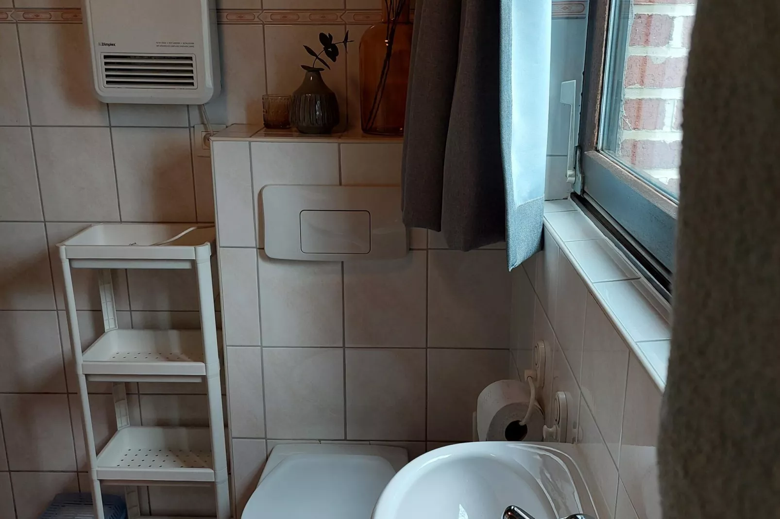 Fijne vakantiewoning in Hastière met een tuin-Badkamer