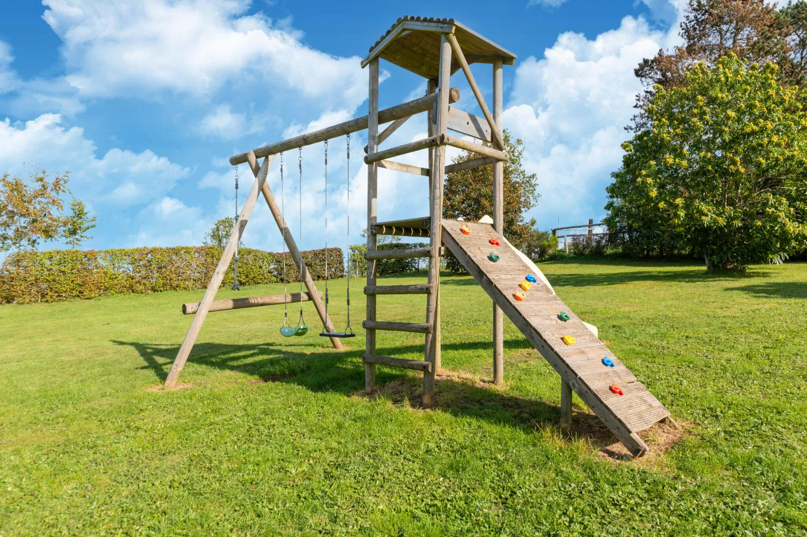 Le sommet de Mont-Tuinen zomer