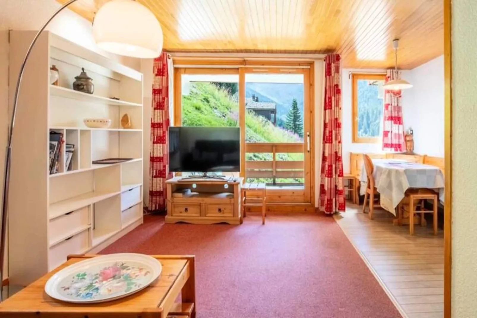 Sherpa 11 Sur Le Front De Neige De Mottaret