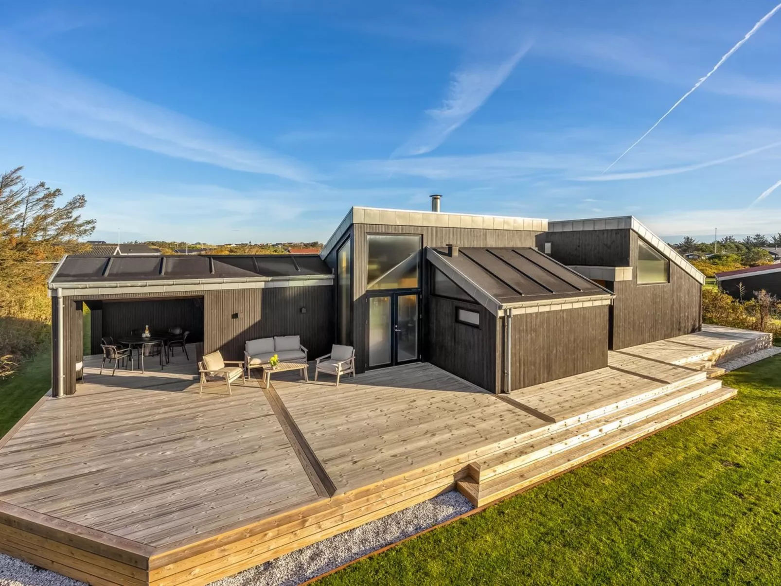 "Elisabet" - 400m from the sea