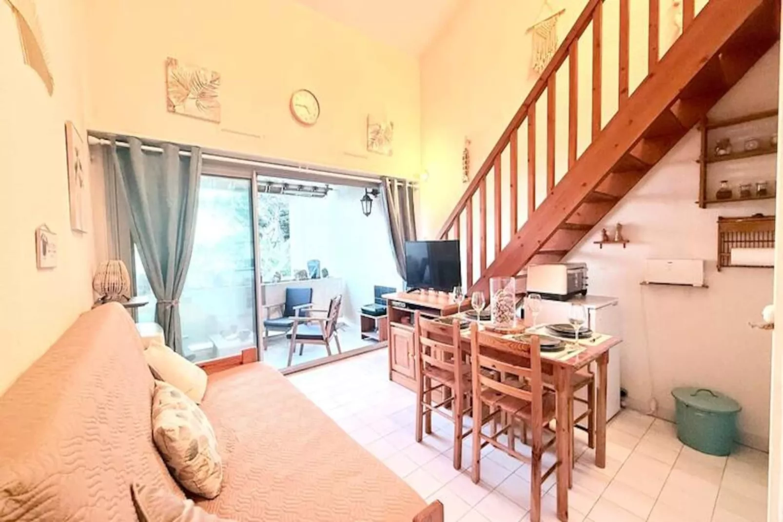 La Voile Bleue - &agrave; 130 M&egrave;tres De La Plage