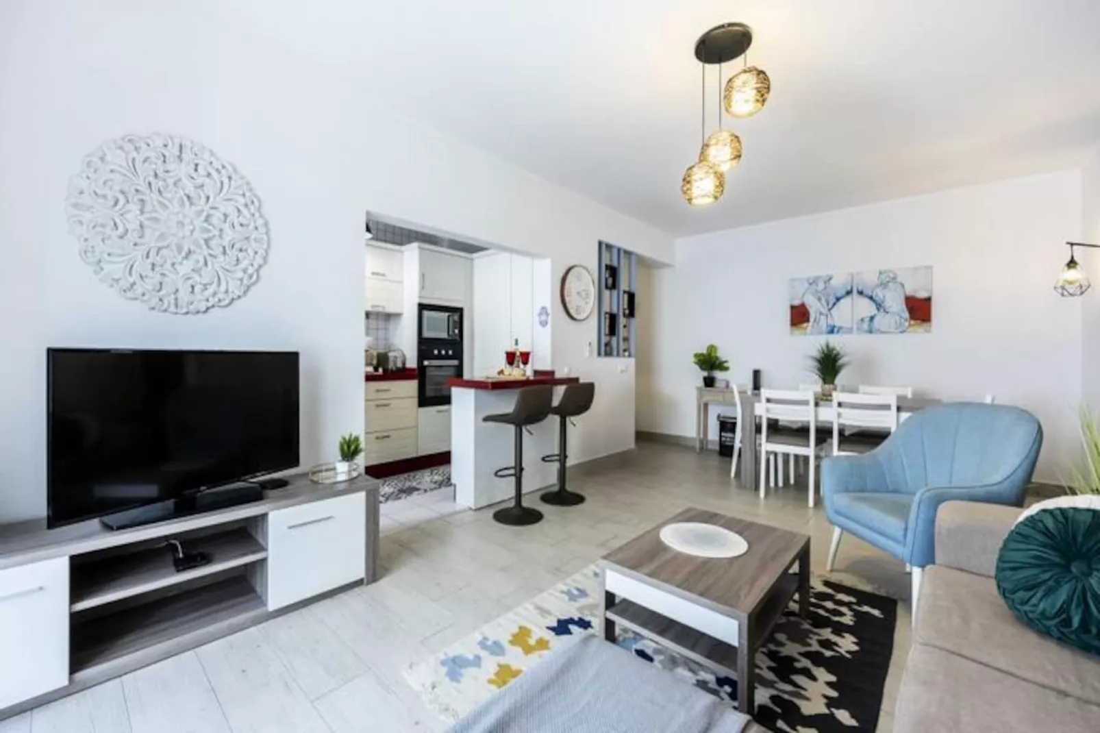 Condo Rénové Au Bord De La Piscine - Au Coeur De Carvoeiro !