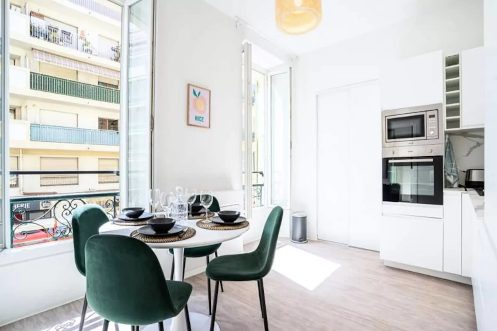 06bz - Appartement Moderne Au C&oelig;ur Du Port