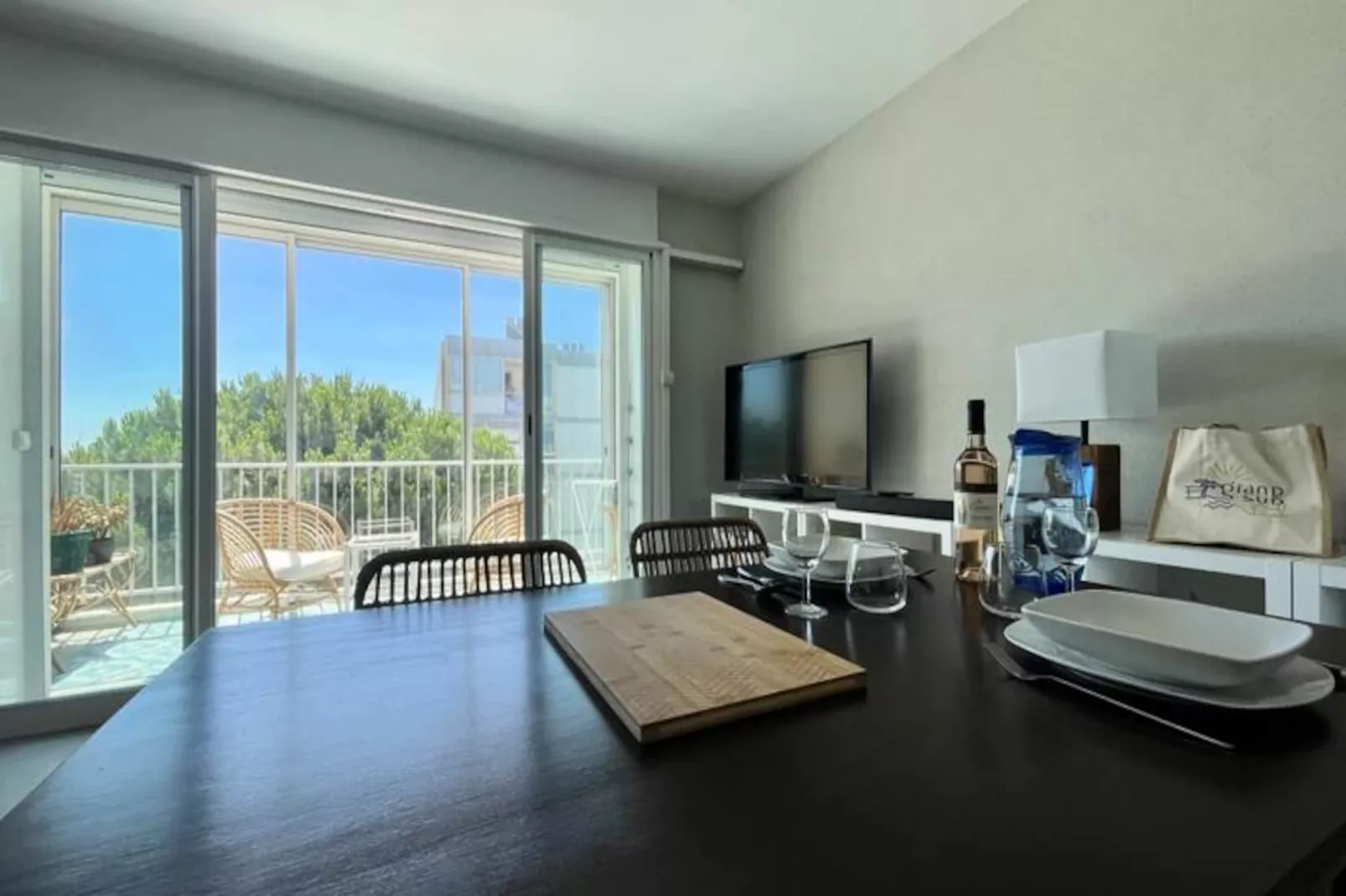 Résidence Le Neptune: Appartement T2 Tout Confort Au Calme Et &agrave; Deux Pas De La Plage