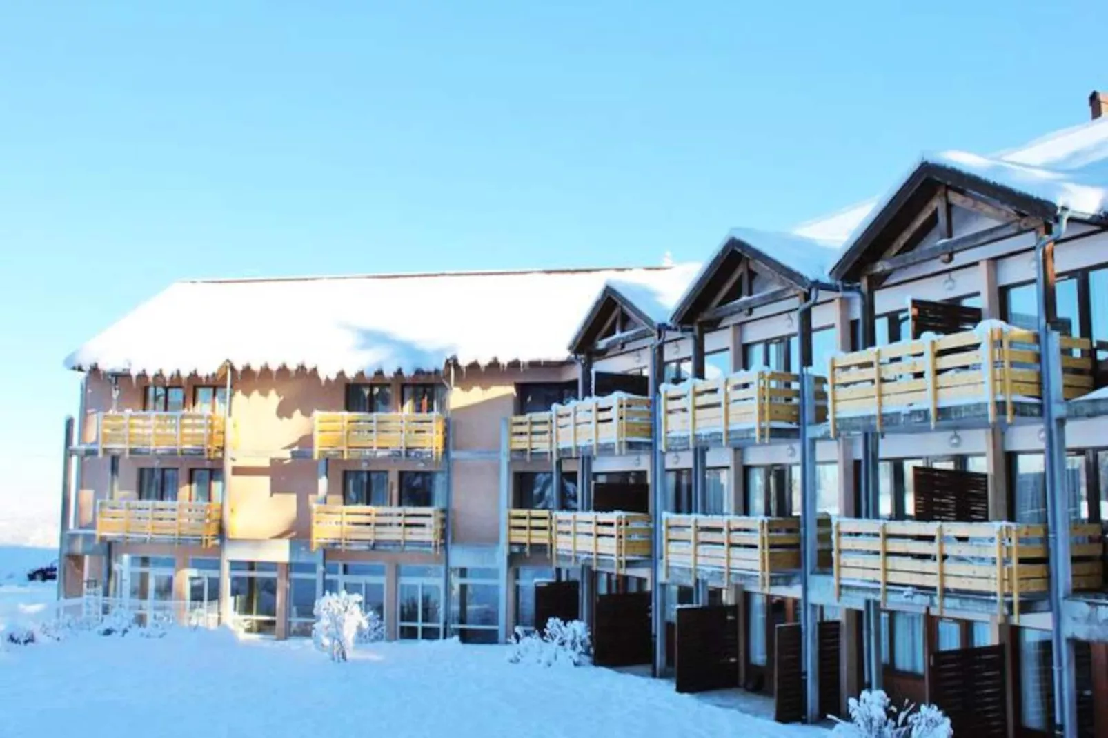 VVF Jura Les Rousses ***