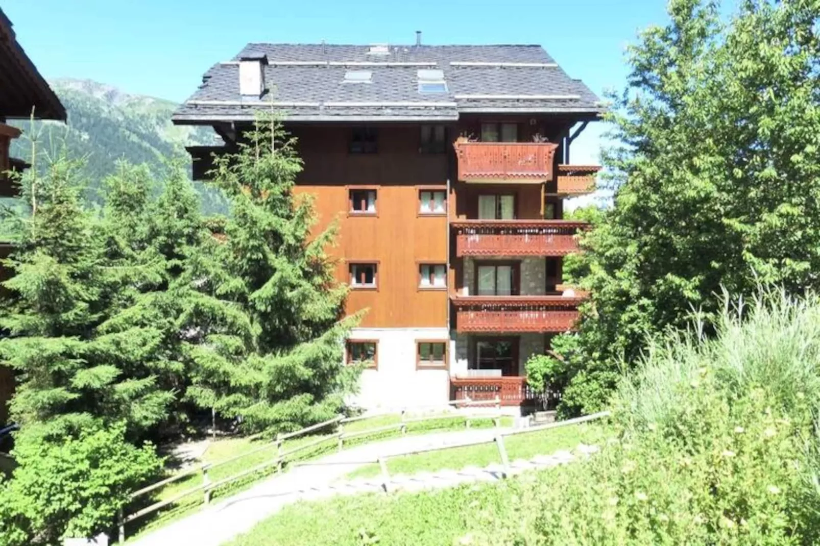 Résidence Fermes De Meribel Bat B