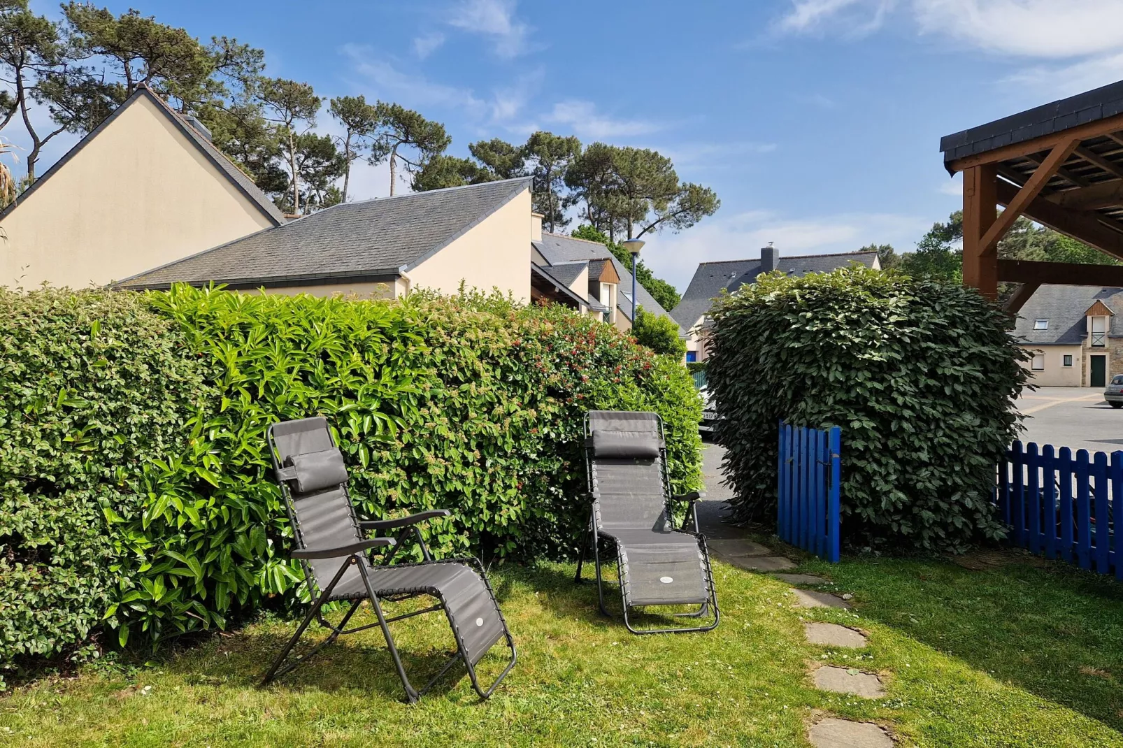 Terraced house Erquy-Tuinen zomer